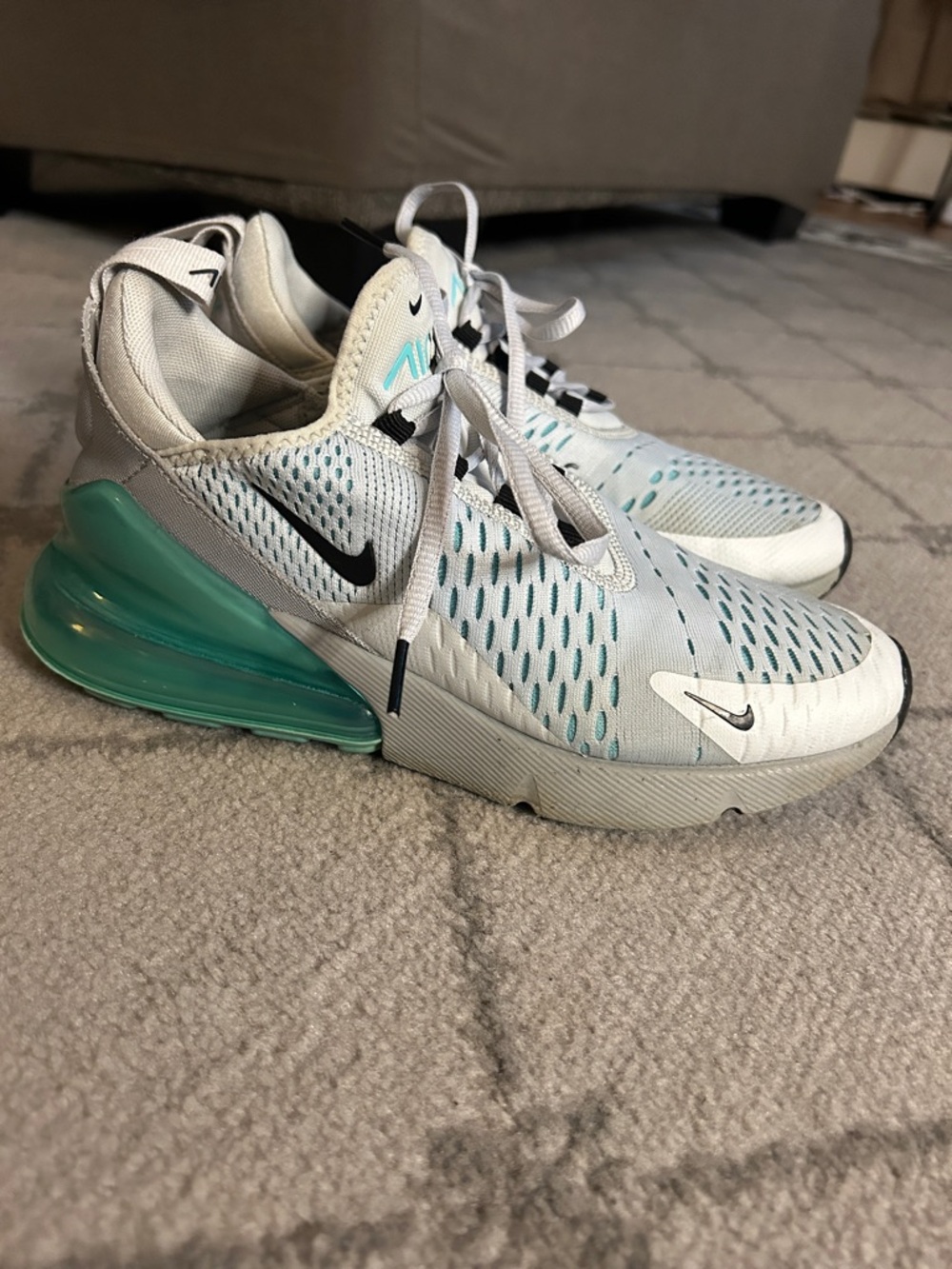 Nike Women’s Air Max 270 Platinum Auror Sneakers